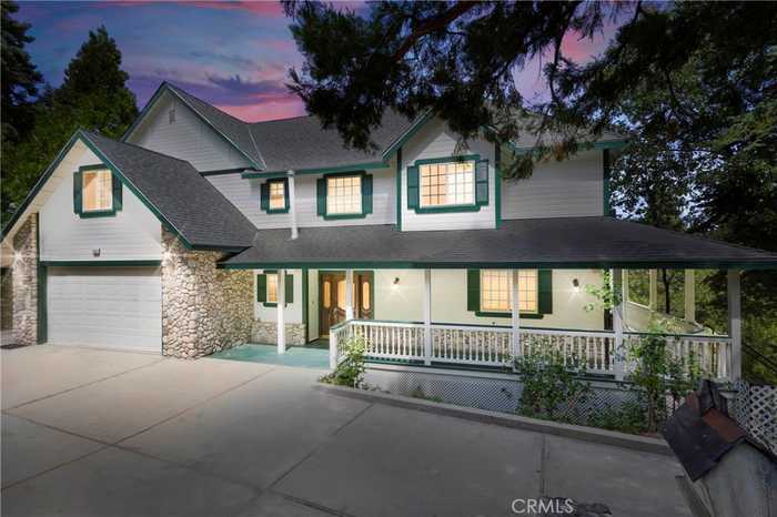 photo 1: 288 N Fairway Drive, Lake Arrowhead CA 92352