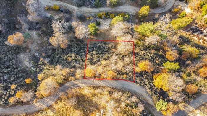 photo 1: 616 Acacia Road, Lake Arrowhead CA 92352