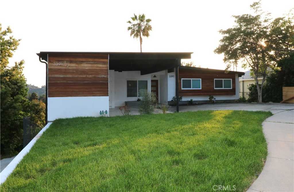 photo 2: 3391 Cazador Street, Los Angeles CA 90065