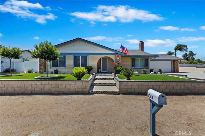 photo 2: 5065 Eclipse Avenue, Jurupa Valley CA 91752