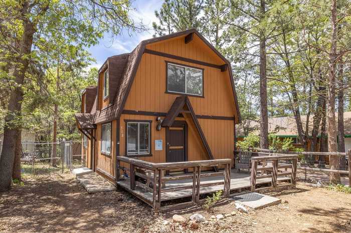 photo 1: 518 Sunset Lane, Big Bear CA 92386