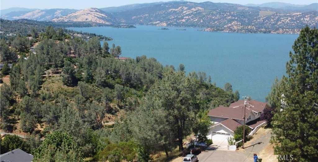 photo 3: 4875 Tuolumne Court, Kelseyville CA 95451