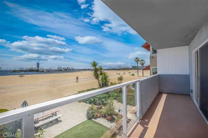 photo 2: 1200 E Ocean Boulevard Unit 23, Long Beach CA 90802