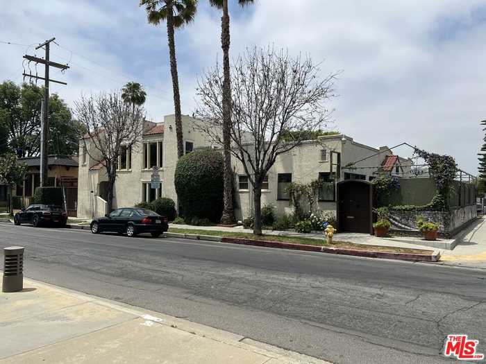 photo 1: 911 Seward Street, Los Angeles CA 90038