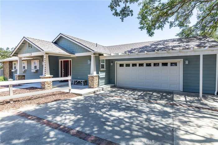 photo 2: 1401 Greenwood Dr., Paso Robles CA 93446