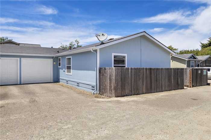 photo 2: 1447 E Oak Street, Fort Bragg CA 95437