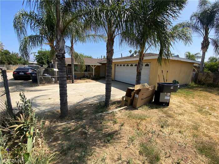 photo 2: 24246 Atwood Avenue, Moreno Valley CA 92553