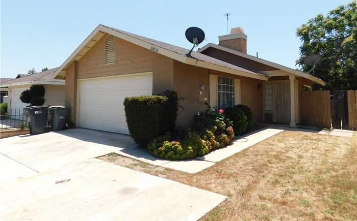 photo 1: 24203 Radwell Drive, Moreno Valley CA 92553