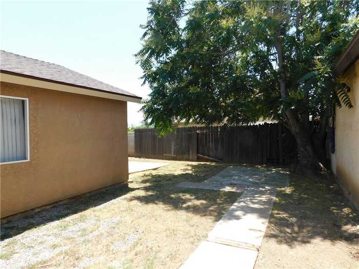 photo 2: 24203 Radwell Drive, Moreno Valley CA 92553