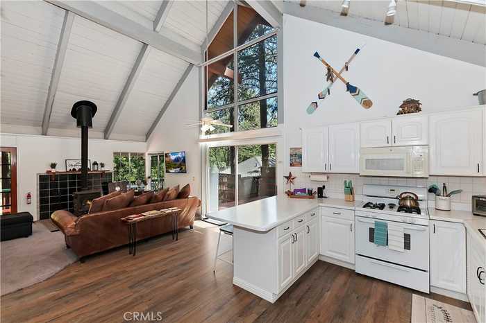 photo 1: 26491 Fernrock Road, Twin Peaks CA 92391