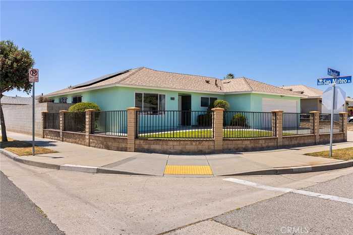 photo 2: 2231 Beaufort Drive, Oxnard CA 93033