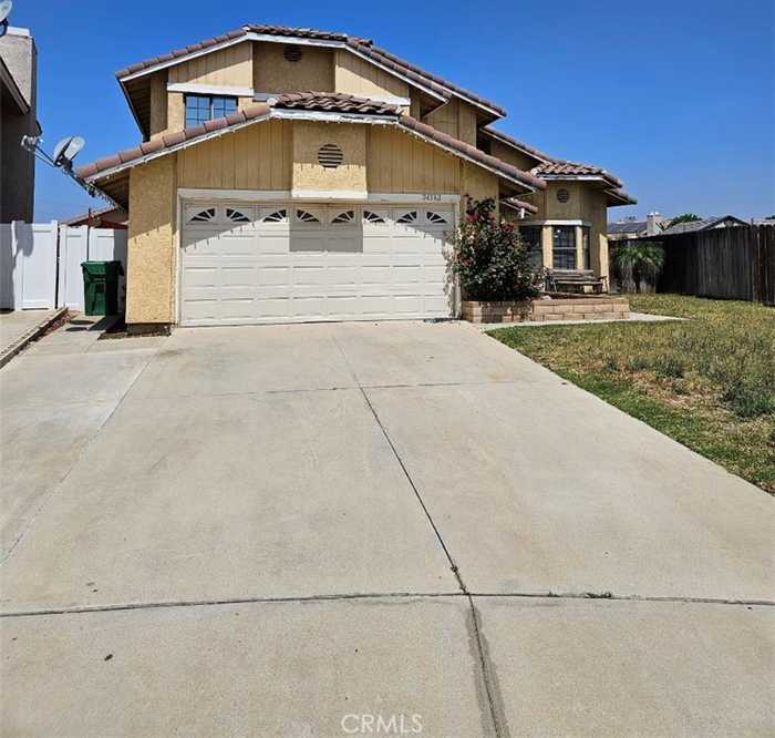 photo 2: 24562 Qualton Court, Moreno Valley CA 92553