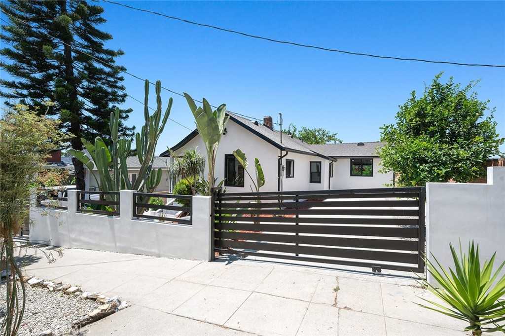 photo 3: 1321 Sanborn Avenue, Los Angeles CA 90027