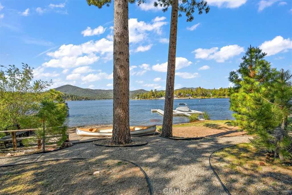 photo 2: 39276 Waterview Drive, Big Bear Lake CA 92315