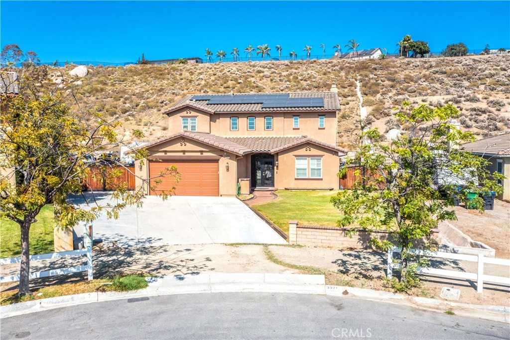 photo 1: 3371 Cutting Horse Road, Norco CA 92860