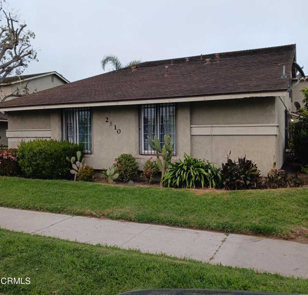 photo 1: 2510 El Dorado Avenue, Oxnard CA 93033