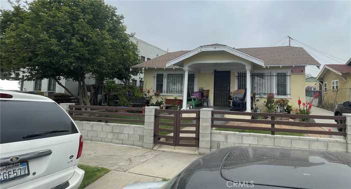 photo 1: 414 S Grevillea Avenue, Inglewood CA 90301