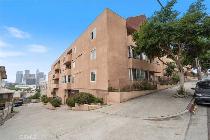 photo 2: 918 W College Street Unit 102, Los Angeles CA 90012