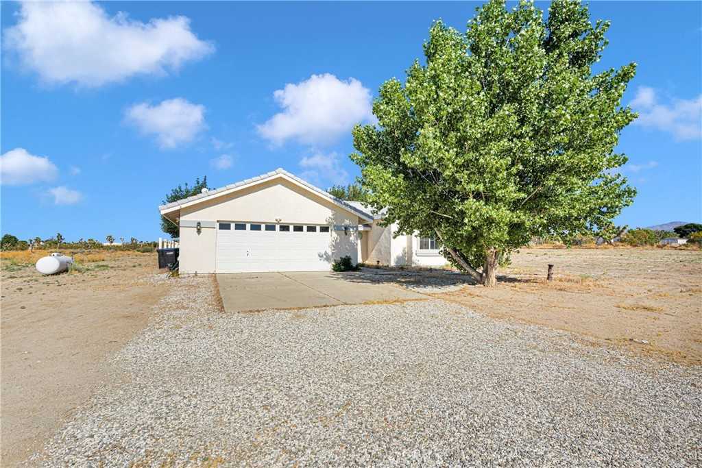 photo 1: 12273 Alta Vista Road, Pinon Hills CA 92372