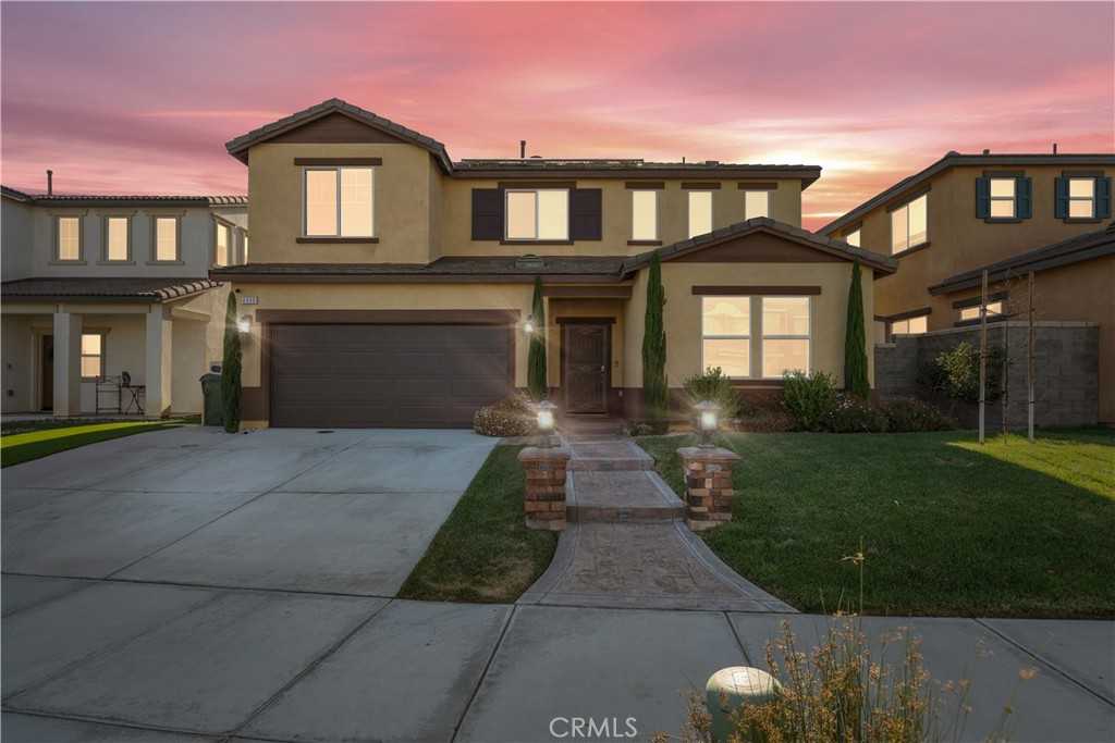 photo 1: 4995 Prairie Run Road, Eastvale CA 91752