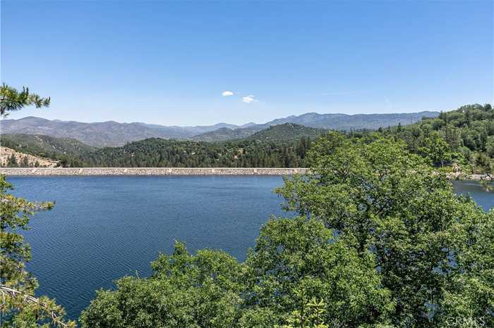 photo 1: 537 Canyon View Road, Lake Arrowhead CA 92321