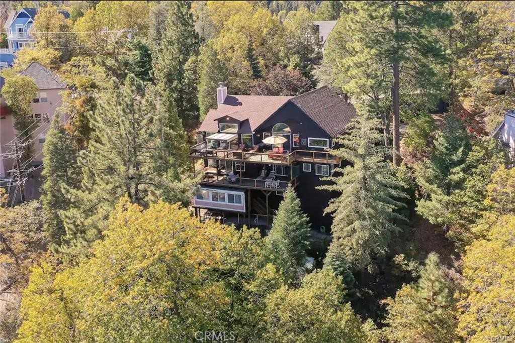 photo 3: 537 Canyon View Road, Lake Arrowhead CA 92321