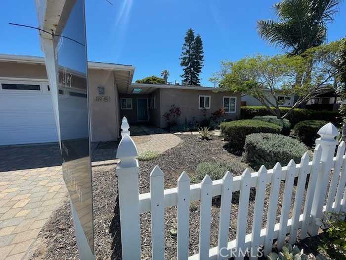 photo 2: 119 S Rena Street, Arroyo Grande CA 93420