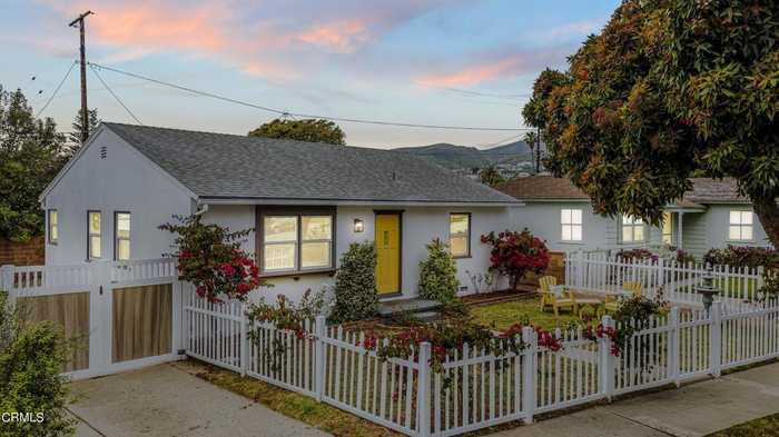 photo 1: 207 S Seaward Avenue, Ventura CA 93003