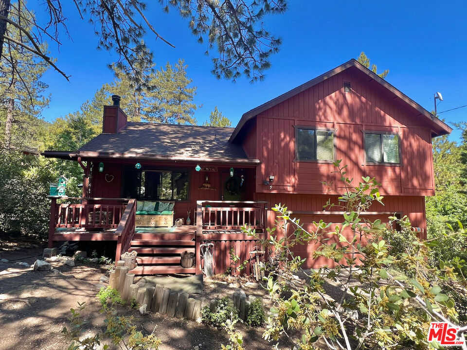 photo 2: 1905 Matterhorn Drive, Pine Mountain Club CA 93222