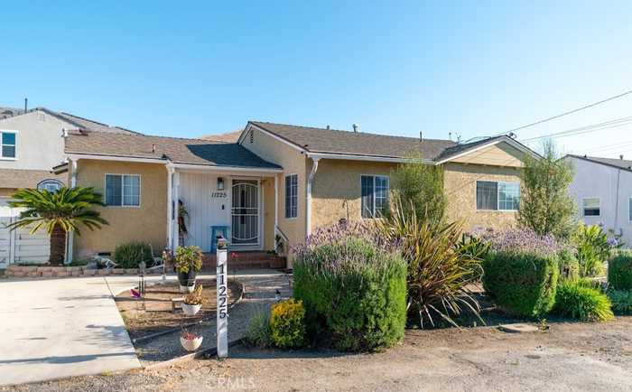 photo 1: 11225 Gladhill Road, Whittier CA 90604