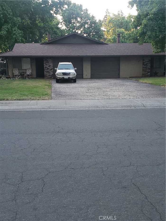 photo 1: 813 Netters Circle, Chico CA 95973