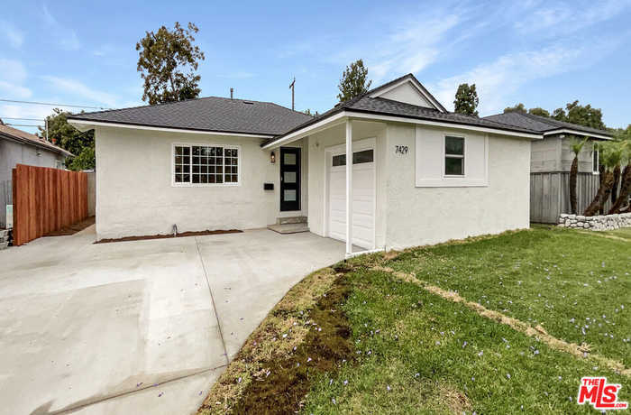 photo 1: 7429 Kengard Avenue, Whittier CA 90606