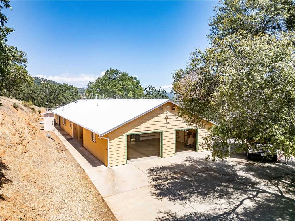 photo 3: 5033 W Whitlock Road, Mariposa CA 95338