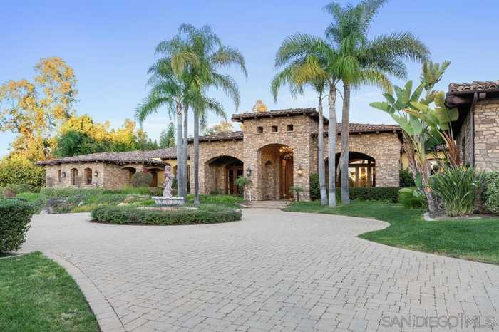 photo 2: 6064 Avenida Cuatro Vientos, Rancho Santa Fe CA 92067