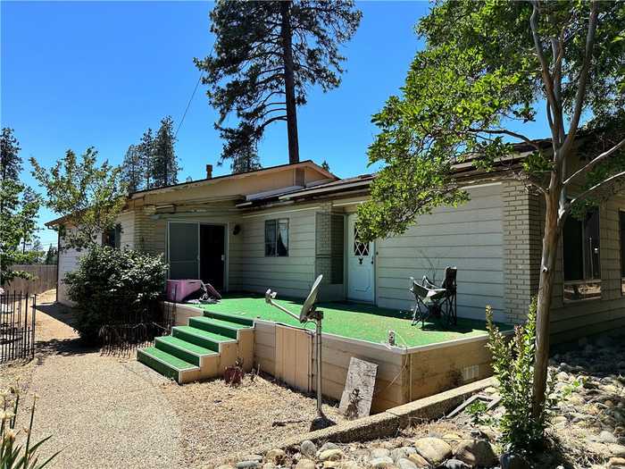 photo 2: 13715 Eureka Drive, Magalia CA 95954