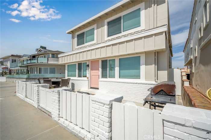 photo 2: 200 E Oceanfront, Newport Beach CA 92661