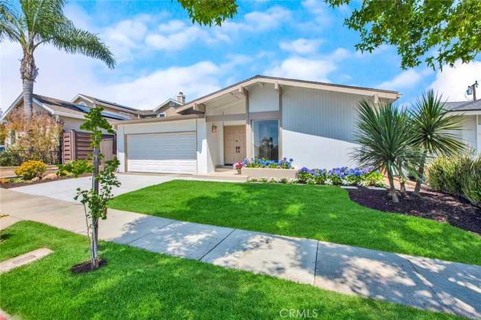 photo 1: 620 Sandpiper Drive, Seal Beach CA 90740