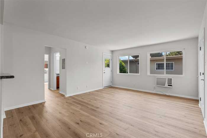 photo 2: 1620 N San Fernando Boulevard Unit 53, Burbank CA 91504