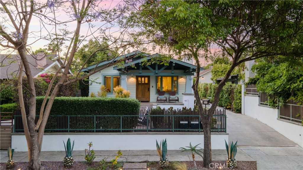 photo 2: 6067 Harold Way, Los Angeles CA 90028