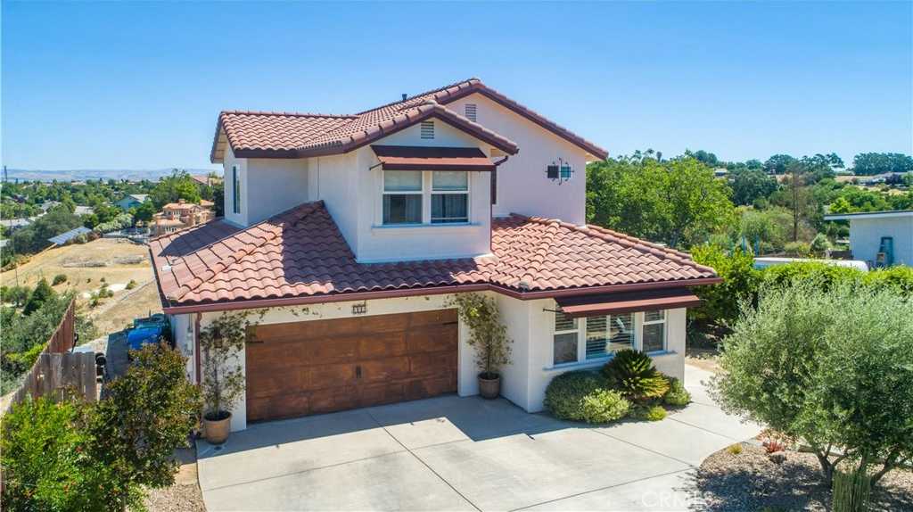 photo 3: 609 Shannon Hill Drive, Paso Robles CA 93446