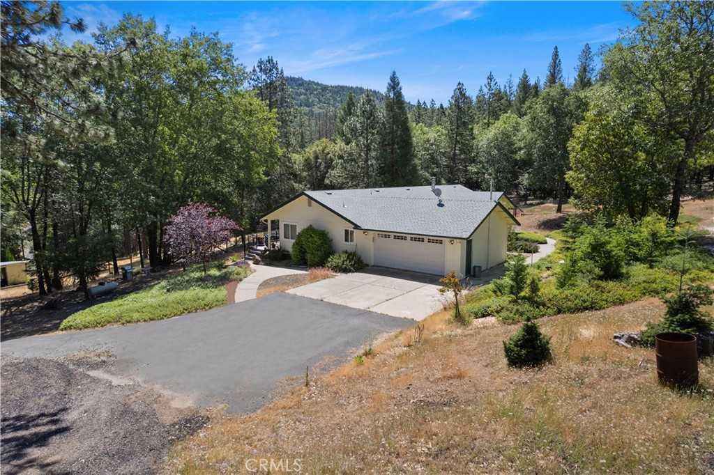 photo 3: 9321 Wildcat Road, Kelseyville CA 95451