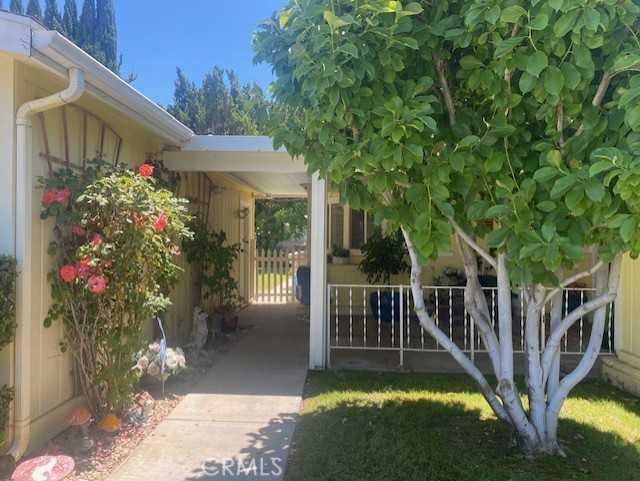 photo 2: 10961 Desert Lawn Drive Unit 172, Calimesa CA 92320