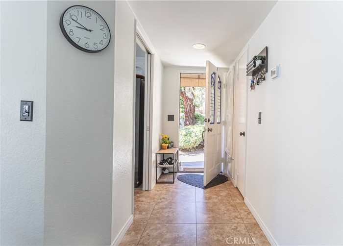 photo 2: 924 Hyde Court, Costa Mesa CA 92626