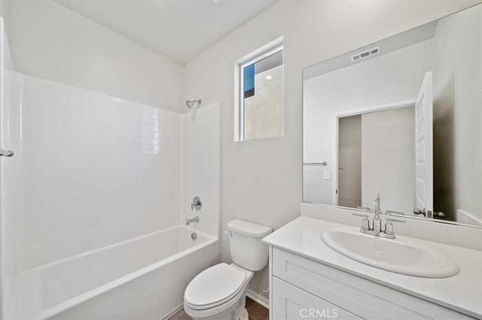 photo 9: 955 Yuzu Way, Redlands CA 92374