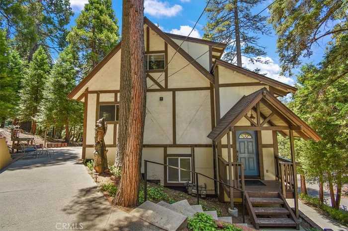 photo 2: 301 Kuffel Canyon Road, Lake Arrowhead CA 92352