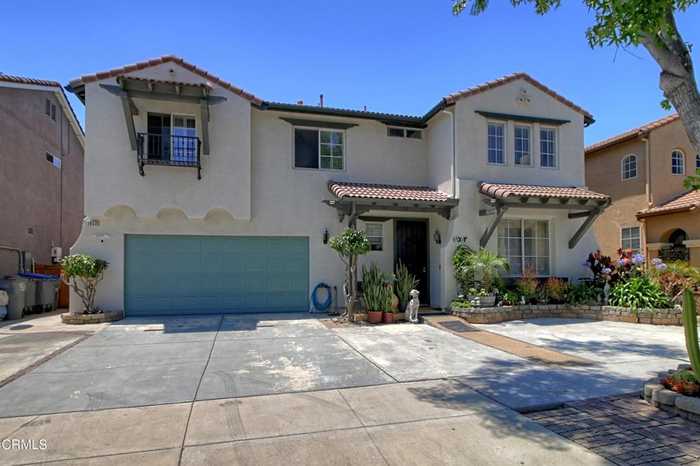 photo 2: 1033 Lombard Street, Oxnard CA 93030