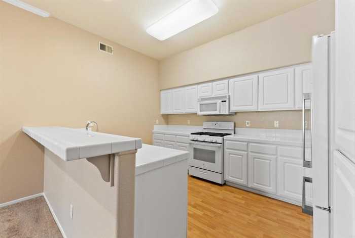 photo 2: 10848 Scripps Ranch Boulevard Unit 308, San Diego CA 92131