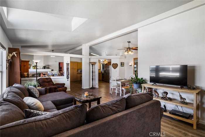 photo 2: 600 S Dennison Road Unit 65, Tehachapi CA 93561