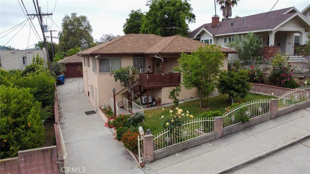 photo 2: 6370 Adelaide Place, Los Angeles CA 90042