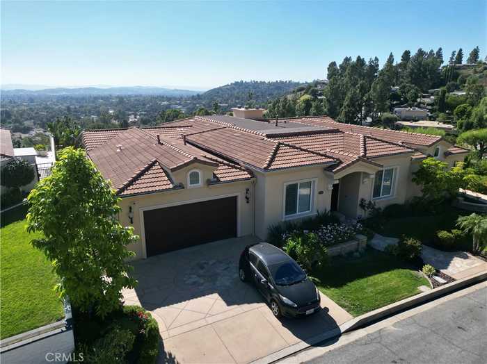 photo 1: 752 Valparaiso Drive, Claremont CA 91711